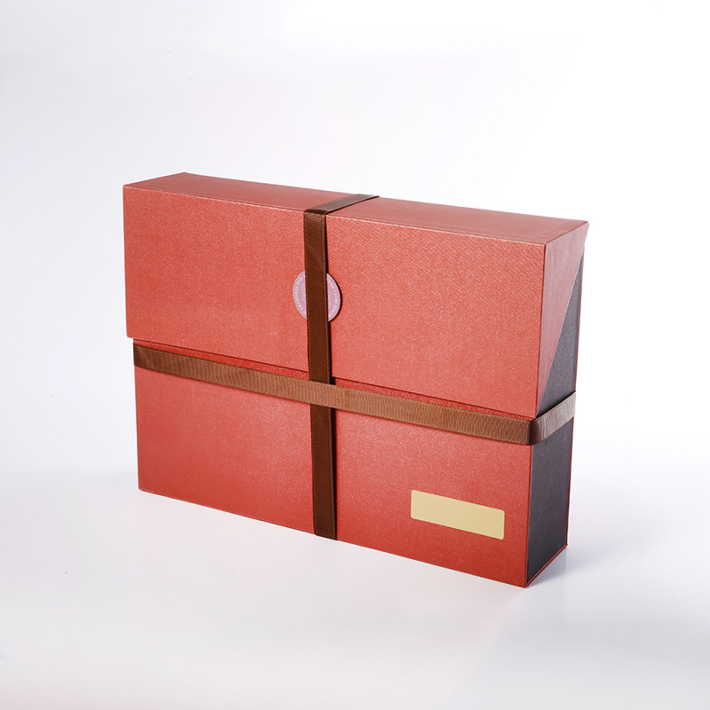 Benutzerdefinierte elegante Luxus-Square-rote magnetische Papier-Doppelschicht offene Geschenkverpackungskästen mit Band