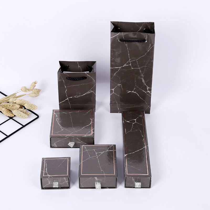Karton Marmorschieber Schmuckverpackung Ohrring-Karton Recycelte UV-Beschichtungslack geprägtes Stempel